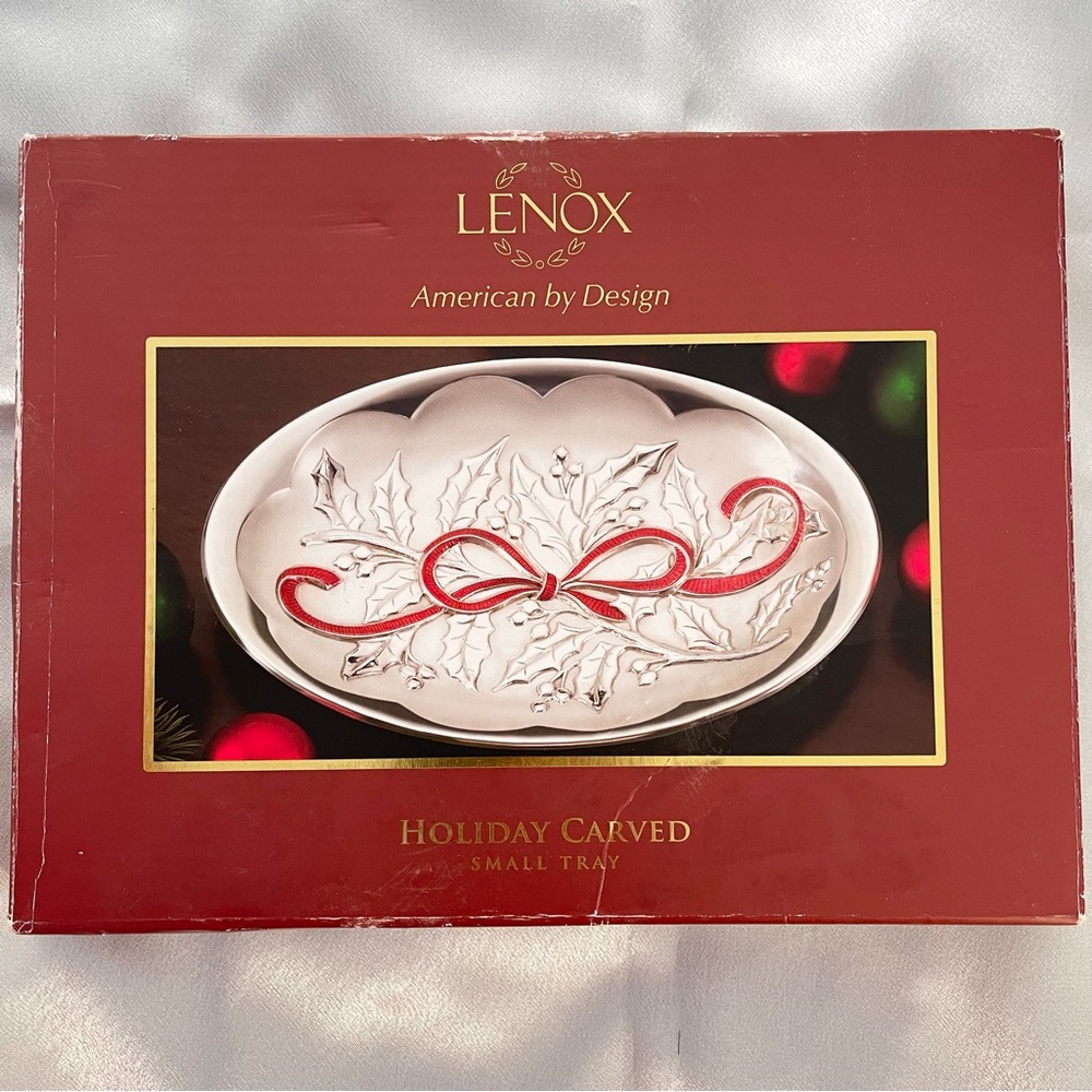 Lenox holiday carved small tray with red bow design in box